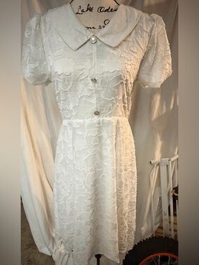 Elegant White vintage Textured Collared Dress